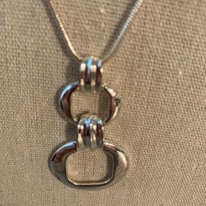 Vintage Crown Trifari silver plated necklace/choker EUC